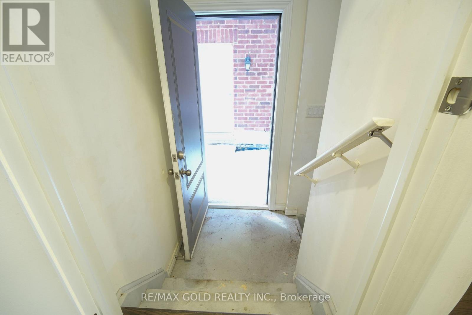 25 Eberly Woods Drive, Caledon, Ontario  L7C 4J2 - Photo 41 - W12617438