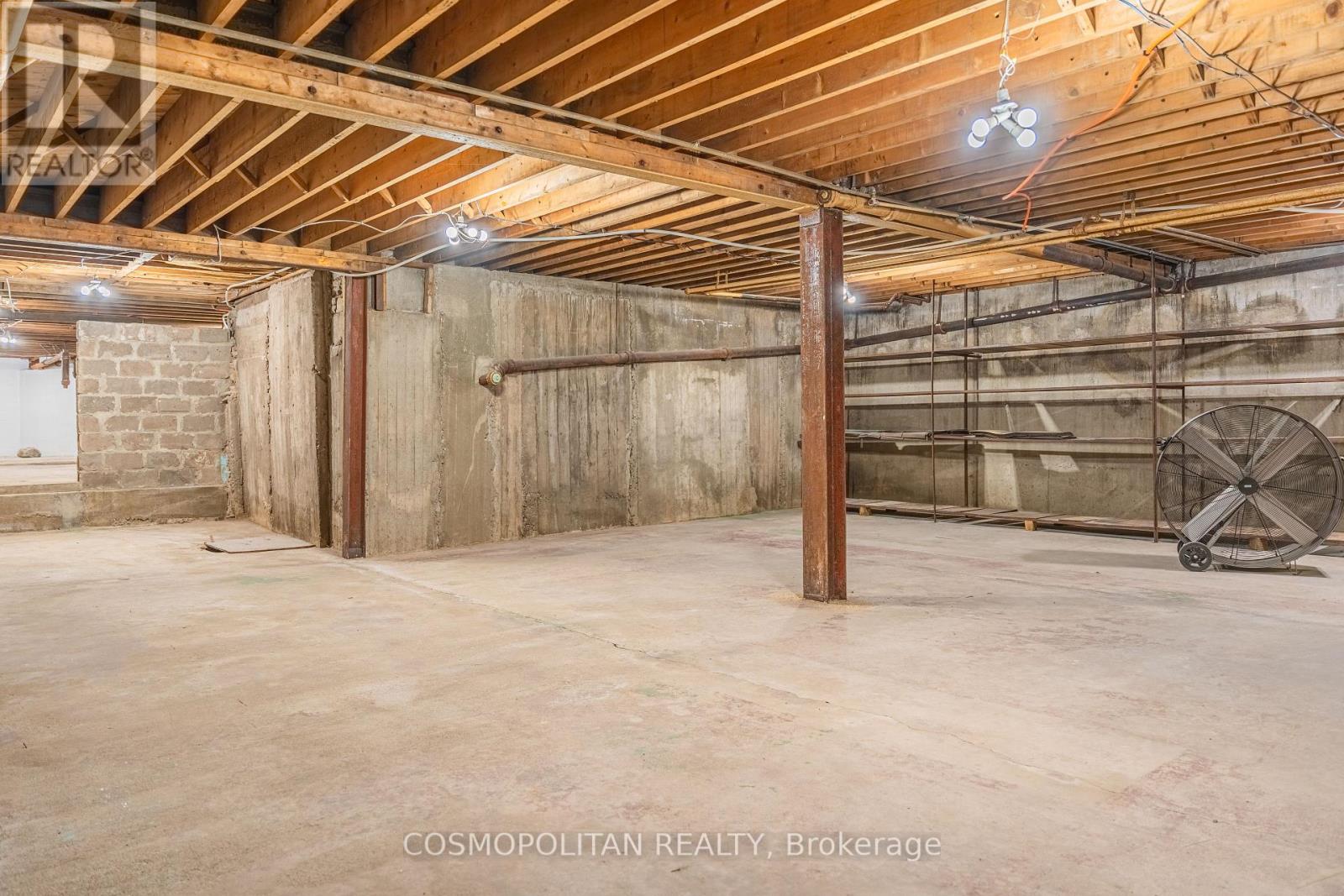 5936 Main Street, Niagara Falls, Ontario  L2G 5Z8 - Photo 34 - X12589412