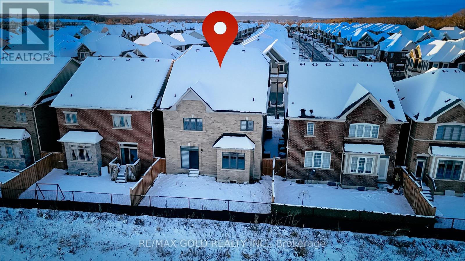 25 Eberly Woods Drive, Caledon, Ontario  L7C 4J2 - Photo 3 - W12617438