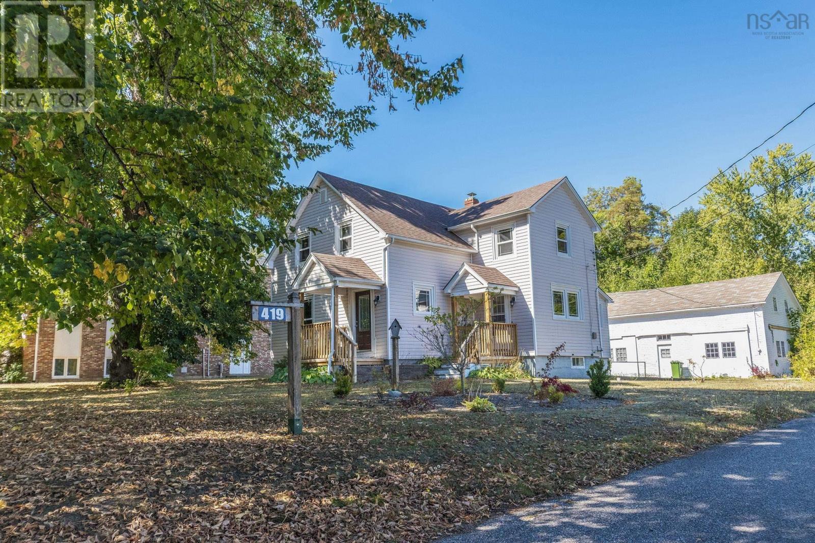 419 Main Street, Middleton, Nova Scotia  B0S 1M0 - Photo 2 - 202523707