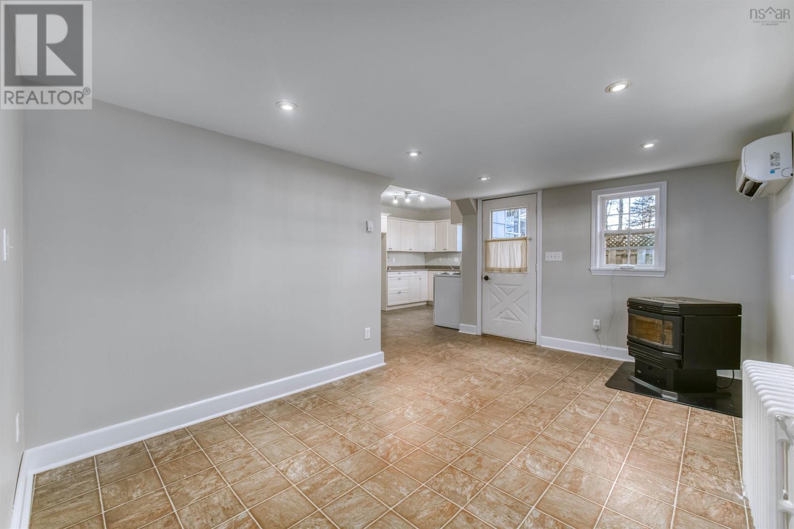 68 Cottage Street, Pictou, Nova Scotia  B0K 1H0 - Photo 17 - 202529427