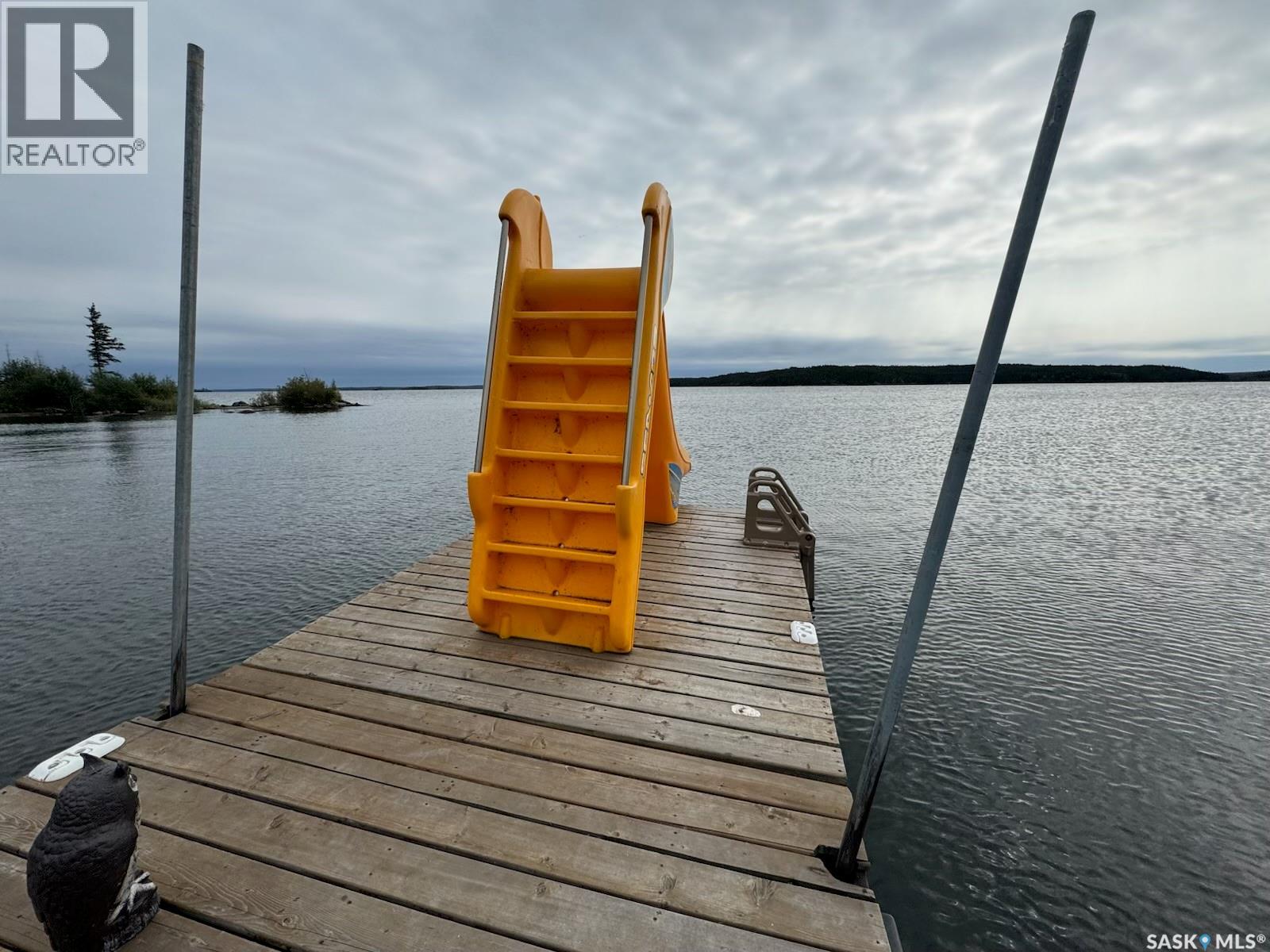 Cabin On Island Near Mooney Beach, Lac La Ronge Provincial Park, Saskatchewan  S0J 1L0 - Photo 17 - SK020436