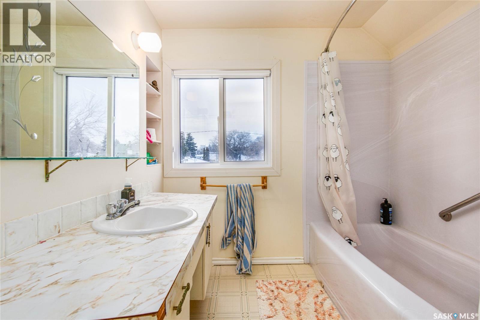 1114 6th Avenue Nw, Moose Jaw, Saskatchewan  S6H 4A6 - Photo 24 - SK025641