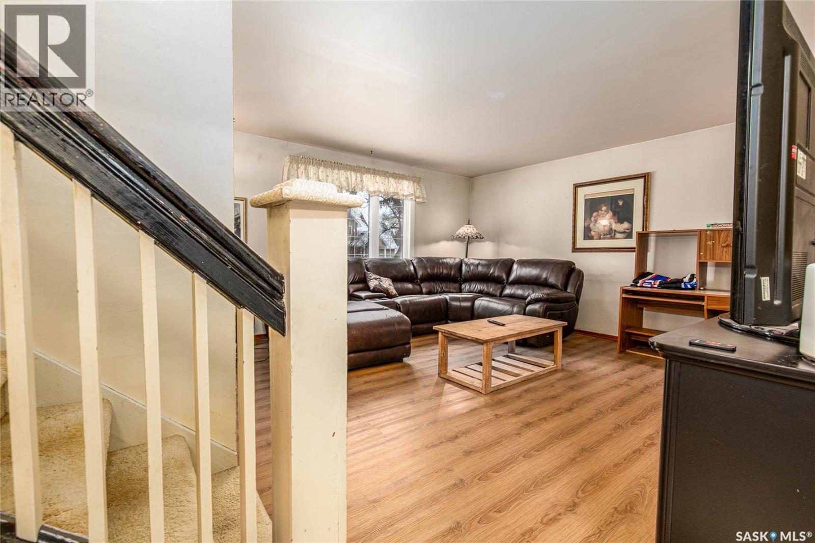 1114 6th Avenue Nw, Moose Jaw, Saskatchewan  S6H 4A6 - Photo 9 - SK025641