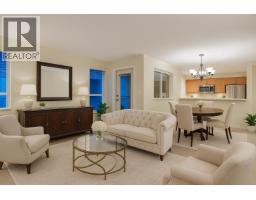 317 2929 W 4TH AVENUE, Vancouver, British Columbia