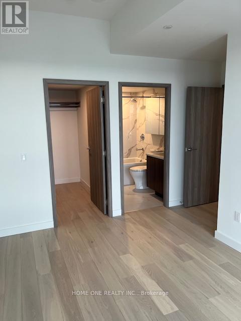 7009 - 3 Concord Cityplace Way, Toronto, Ontario  M5V 0X4 - Photo 11 - C12634086