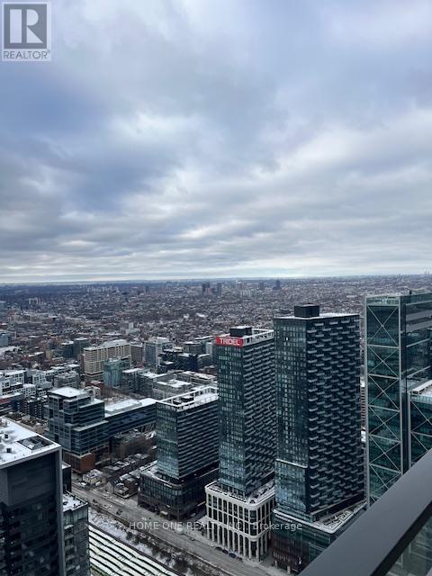 7009 - 3 Concord Cityplace Way, Toronto, Ontario  M5V 0X4 - Photo 3 - C12634086