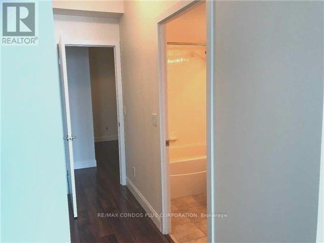 3707 - 219 Fort York Boulevard, Toronto, Ontario  M5V 1B1 - Photo 11 - C12634136