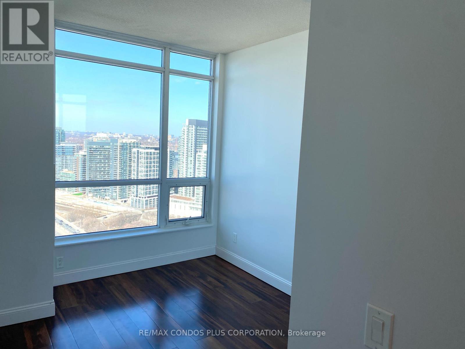 3707 - 219 Fort York Boulevard, Toronto, Ontario  M5V 1B1 - Photo 17 - C12634136