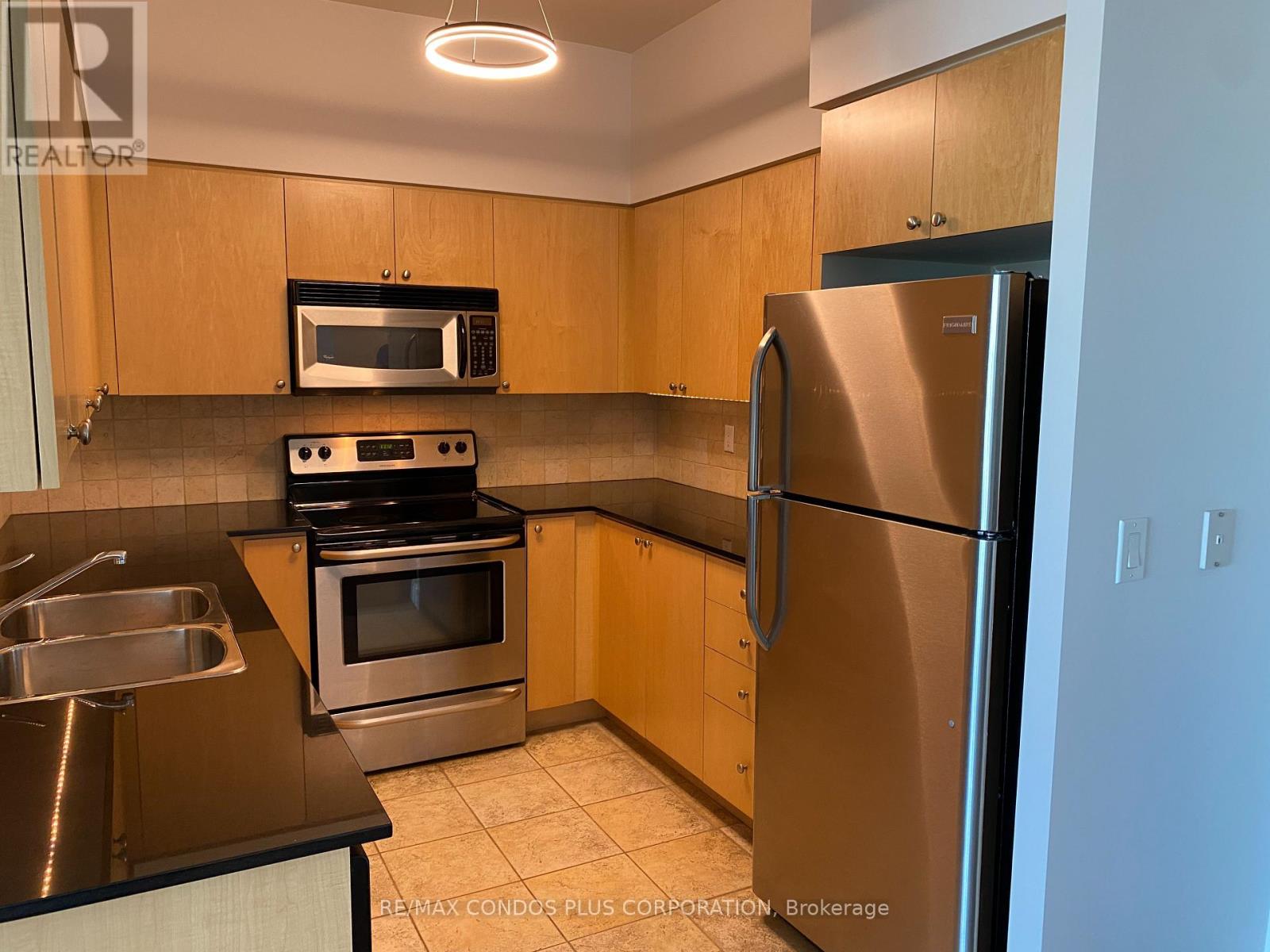 3707 - 219 Fort York Boulevard, Toronto, Ontario  M5V 1B1 - Photo 20 - C12634136