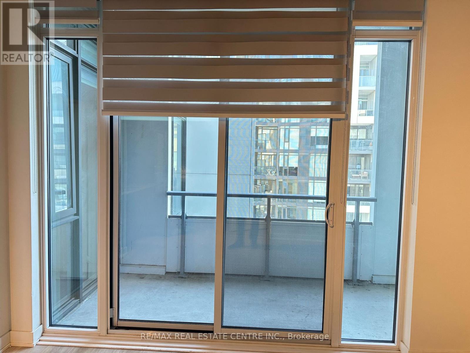 1609 - 576 Front Street W, Toronto, Ontario  M5V 0P8 - Photo 2 - C12634150