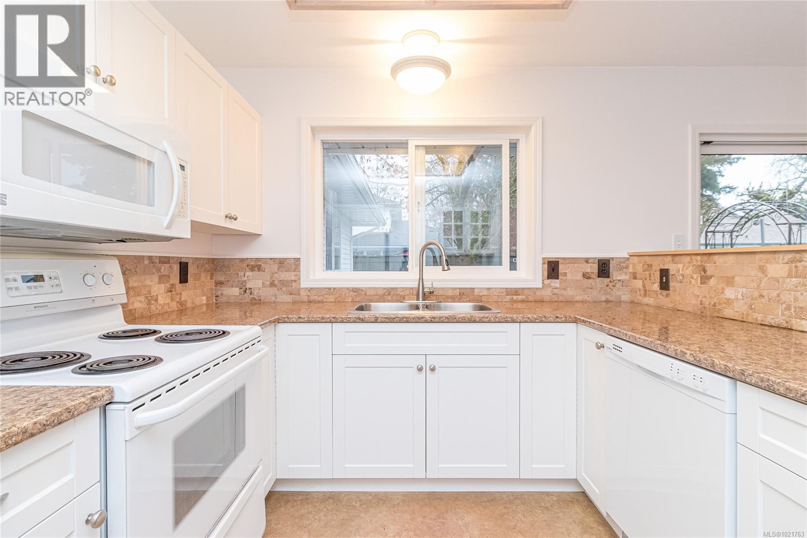 1014 Holmes St, Duncan, British Columbia  V9L 2C8 - Photo 14 - 1021763