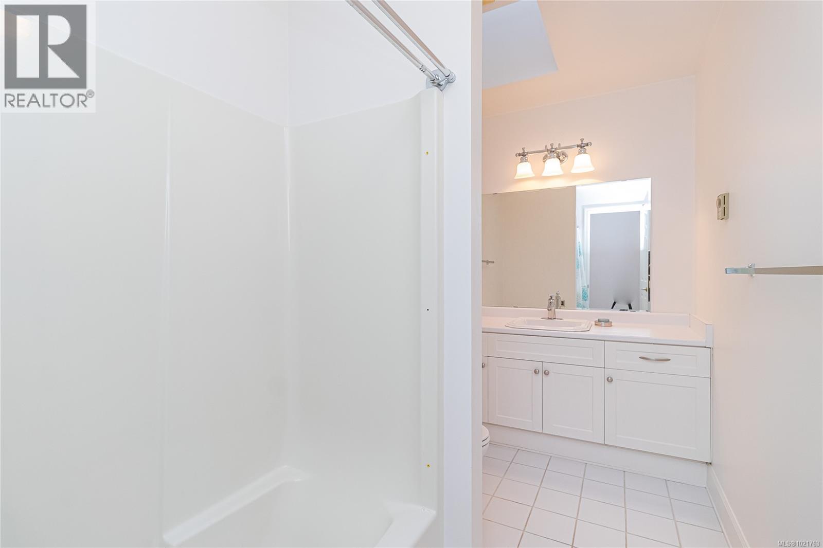 1014 Holmes St, Duncan, British Columbia  V9L 2C8 - Photo 25 - 1021763