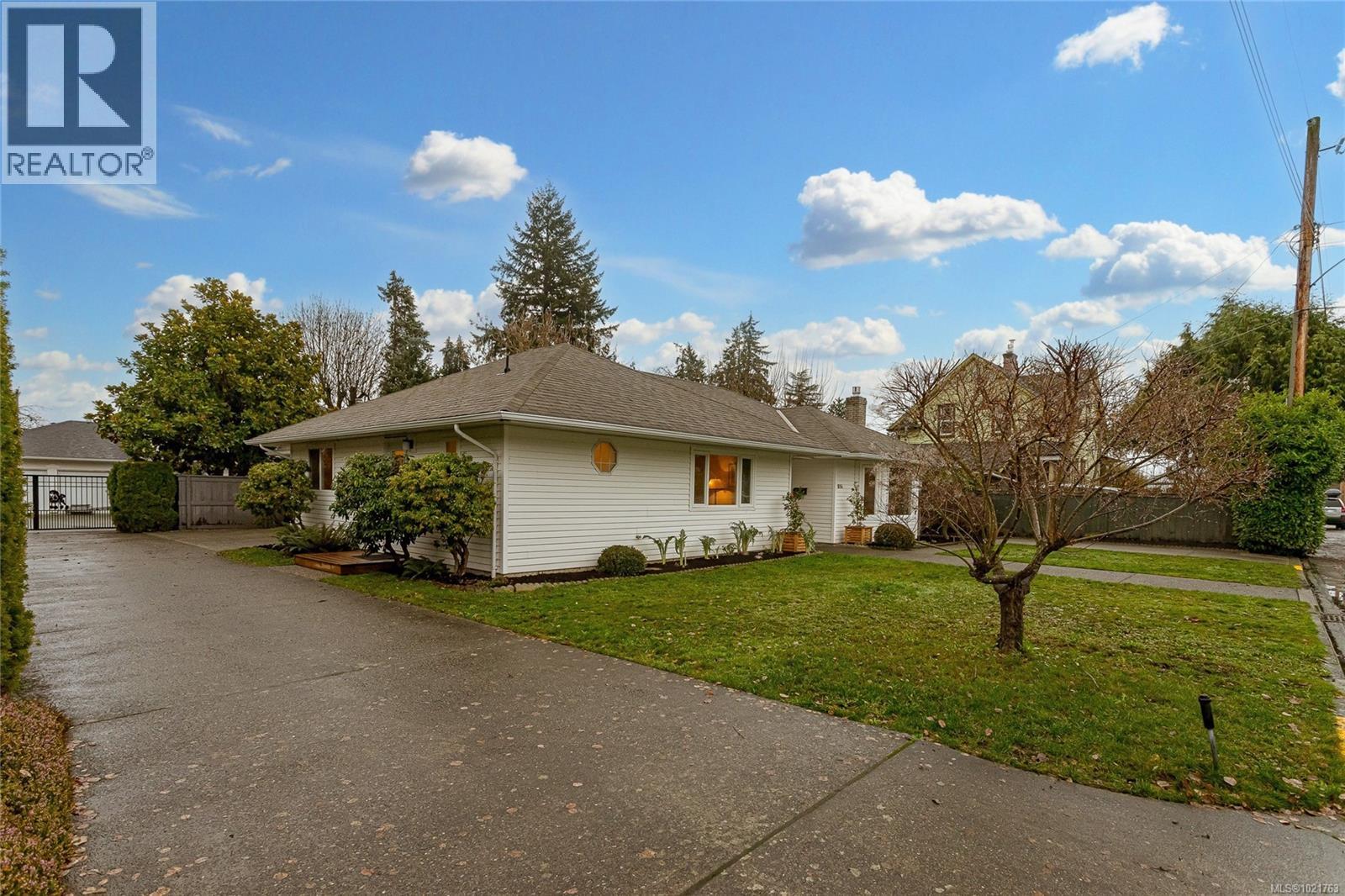 1014 Holmes St, Duncan, British Columbia  V9L 2C8 - Photo 36 - 1021763