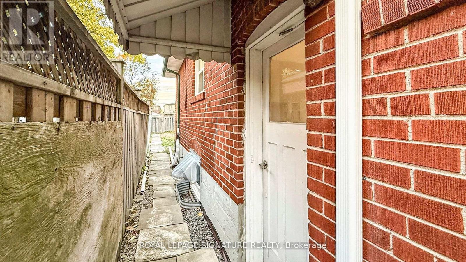 2 Kilpatrick Place, Toronto, Ontario  M1R 2A8 - Photo 21 - E12634168