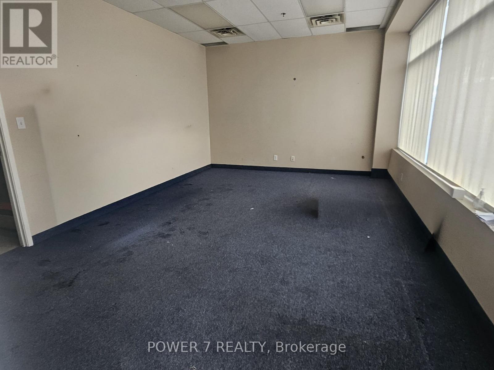 2 - 85 Royal Crest Court, Markham, Ontario  L3R 9X5 - Photo 2 - N12634130