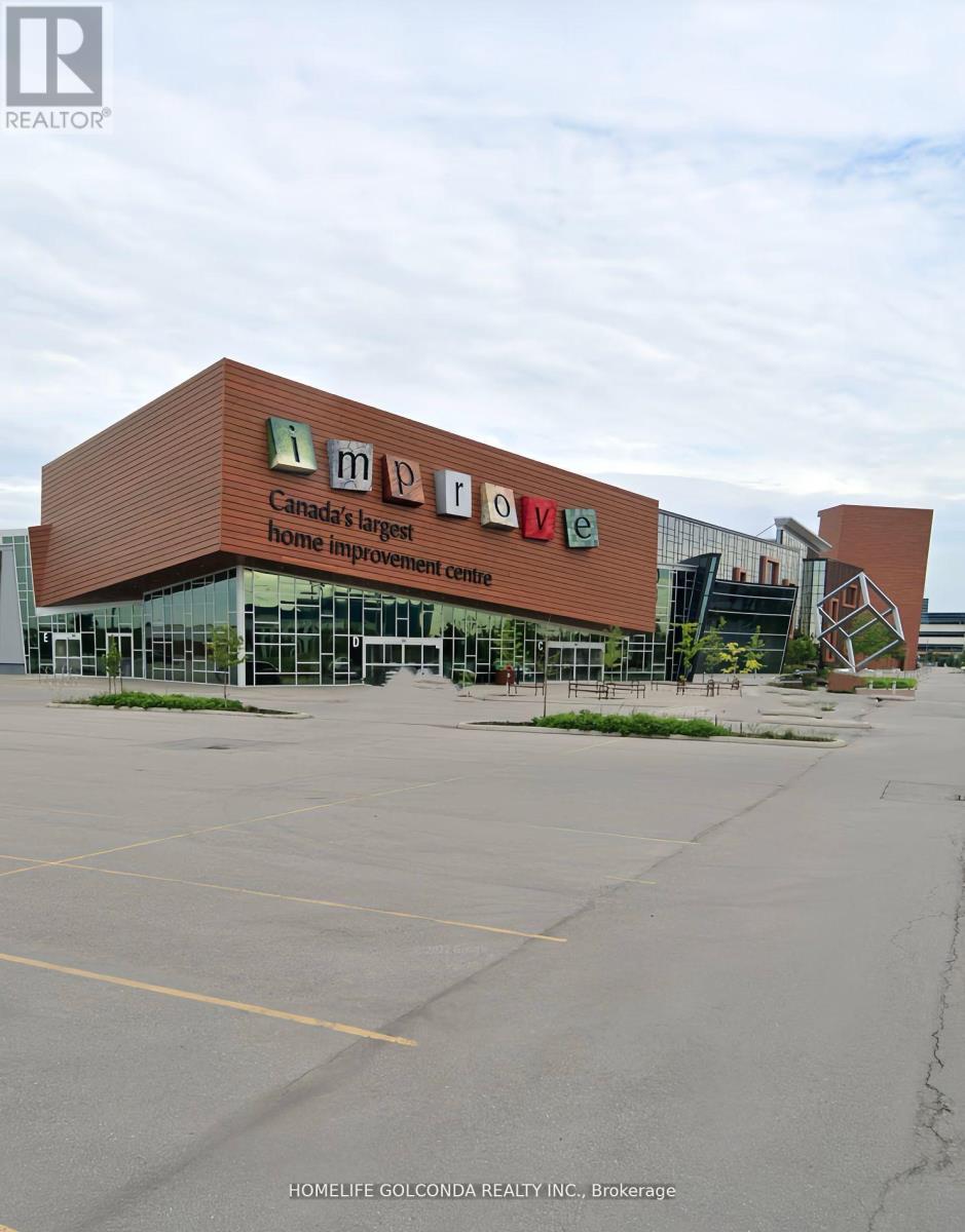 43 - 7250 KEELE STREET, Vaughan, Ontario