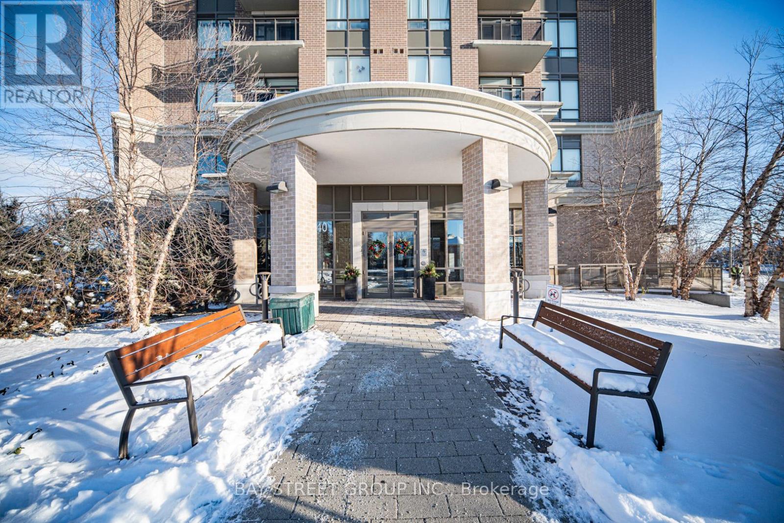 528 - 540 Bur Oak Avenue, Markham, Ontario  L6C 0Y2 - Photo 2 - N12536570