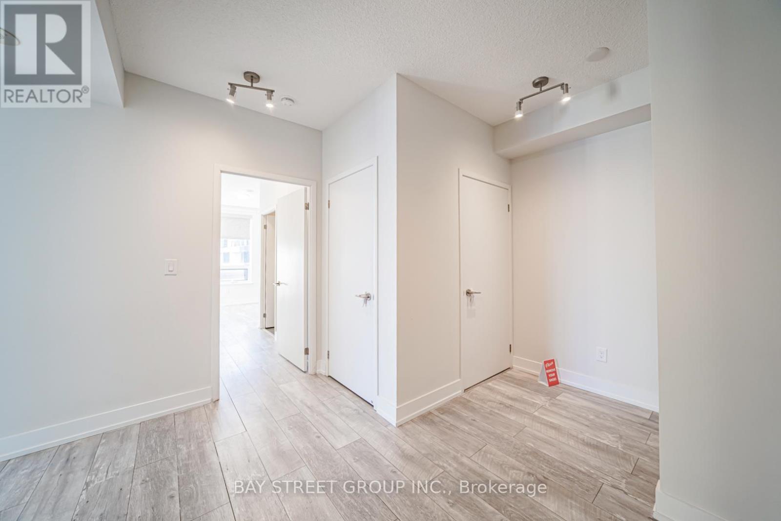 528 - 540 Bur Oak Avenue, Markham, Ontario  L6C 0Y2 - Photo 9 - N12536570