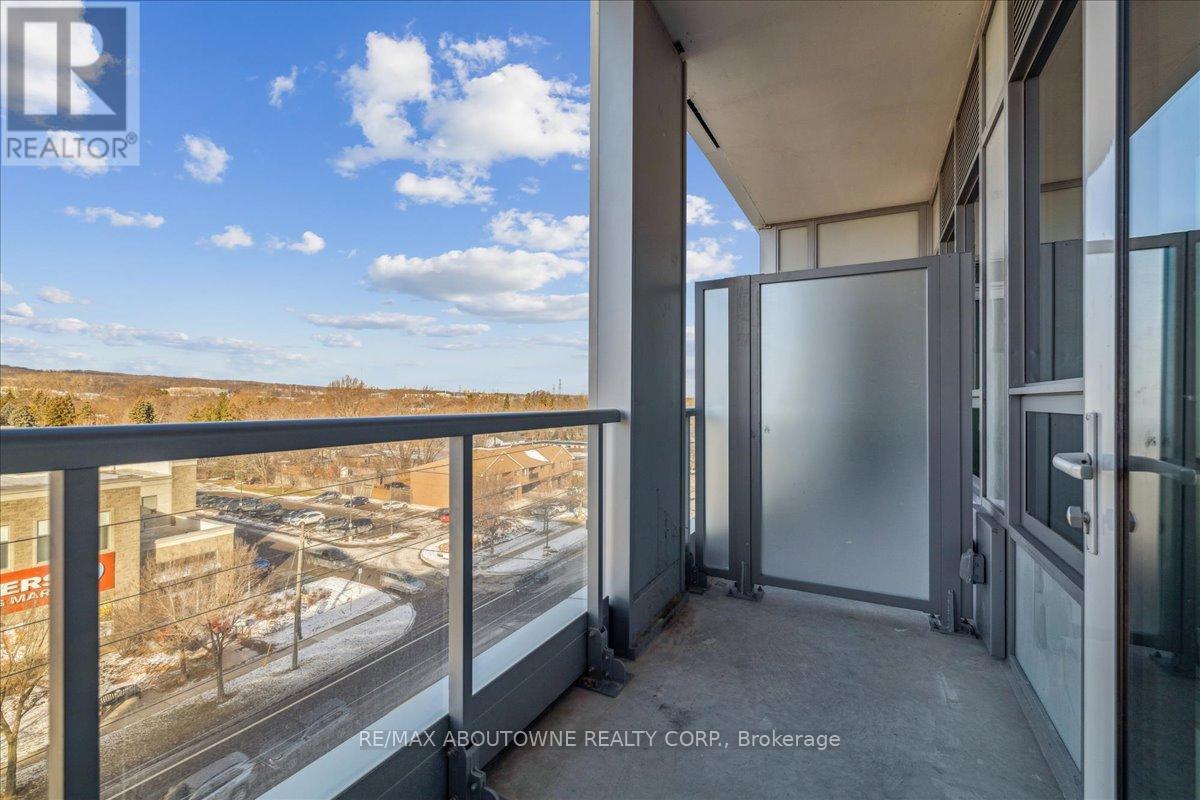 612 - 500 Plains Road E, Burlington, Ontario  L7T 0C8 - Photo 19 - W12634118