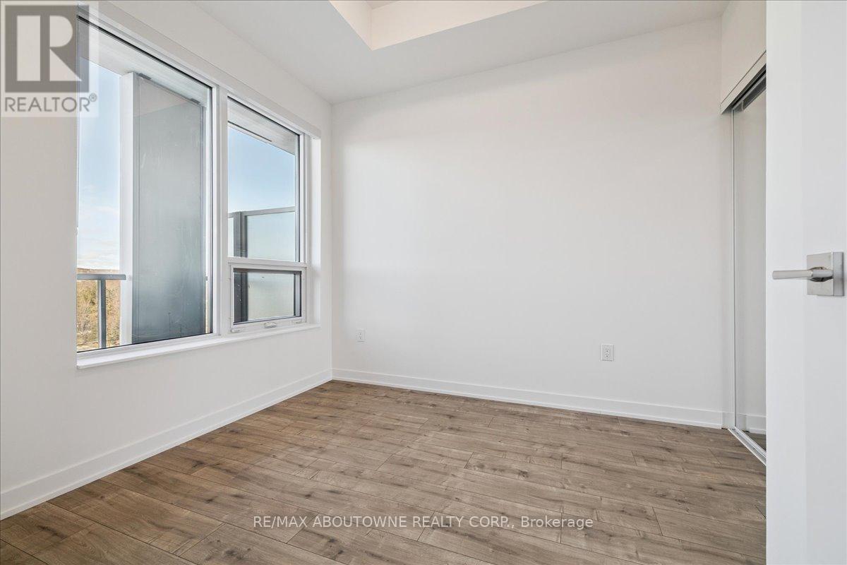 612 - 500 Plains Road E, Burlington, Ontario  L7T 0C8 - Photo 23 - W12634118