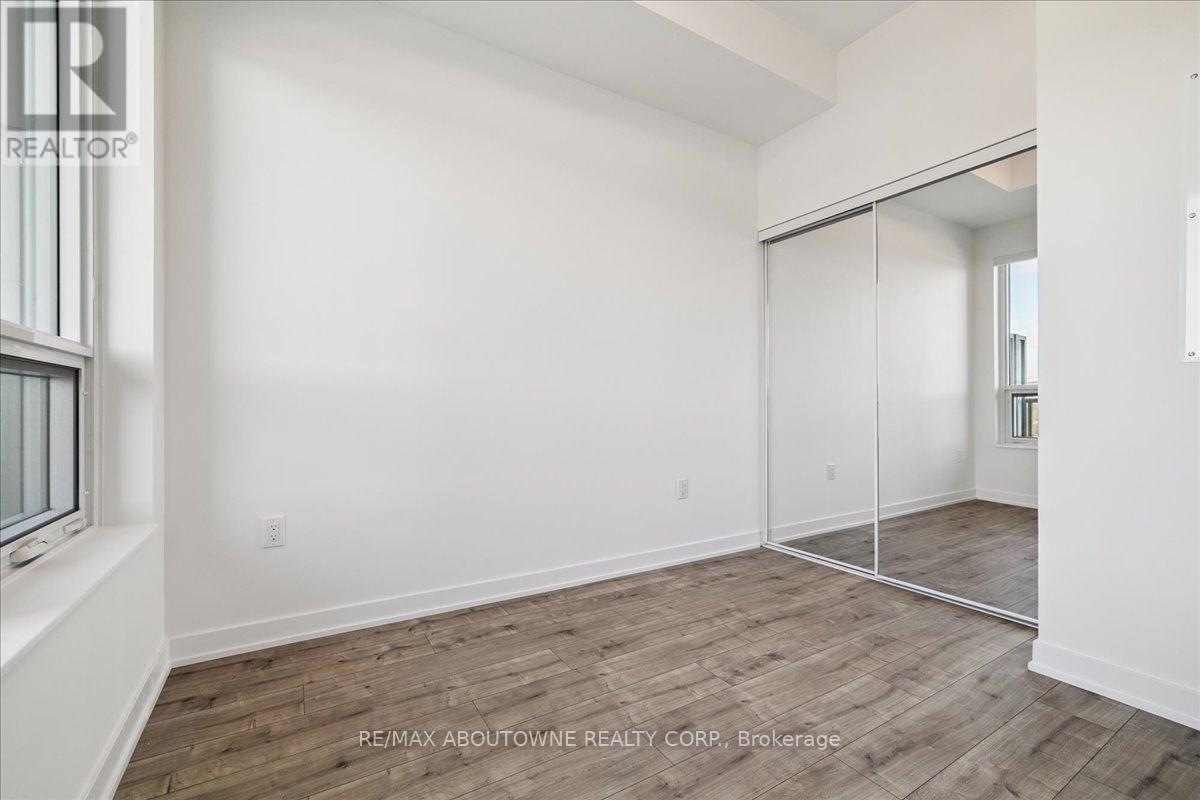 612 - 500 Plains Road E, Burlington, Ontario  L7T 0C8 - Photo 25 - W12634118