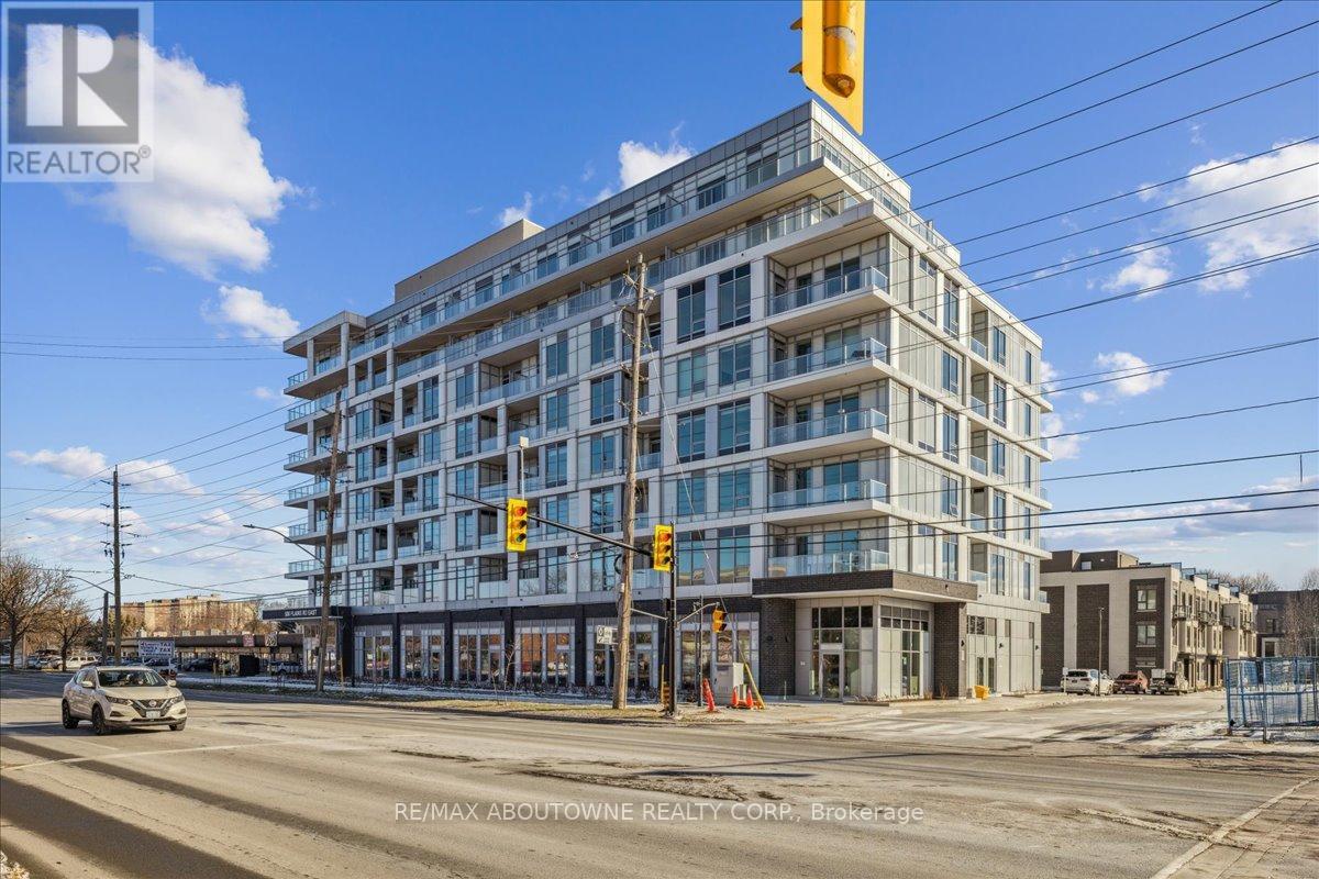 612 - 500 Plains Road E, Burlington, Ontario  L7T 0C8 - Photo 3 - W12634118