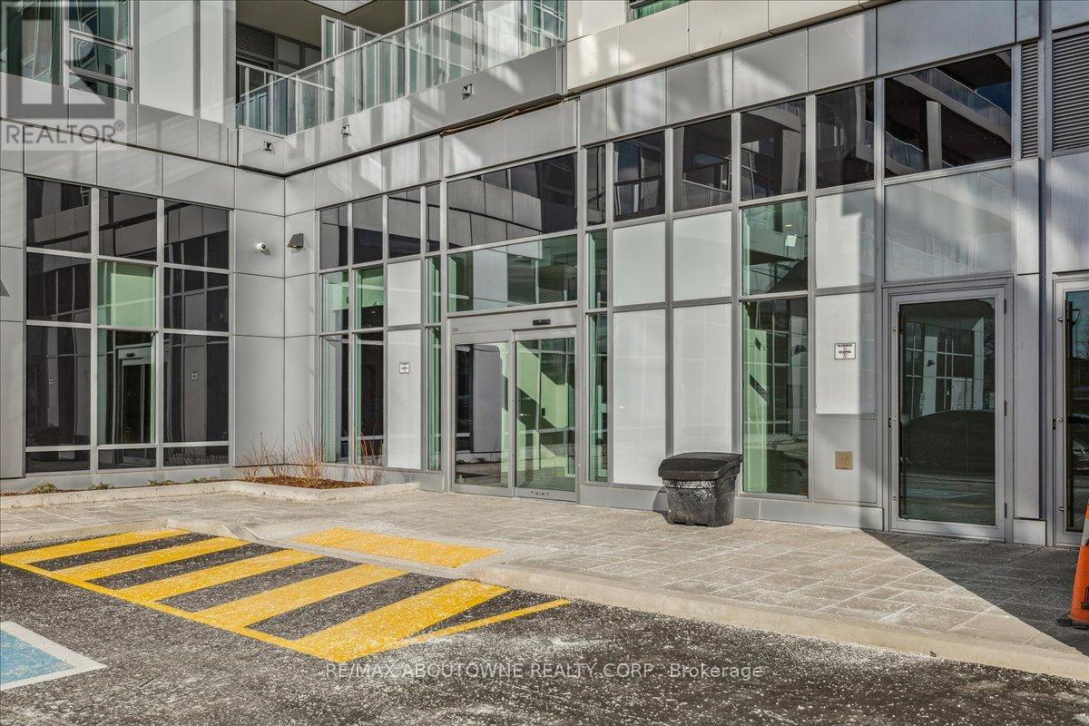 612 - 500 Plains Road E, Burlington, Ontario  L7T 0C8 - Photo 6 - W12634118