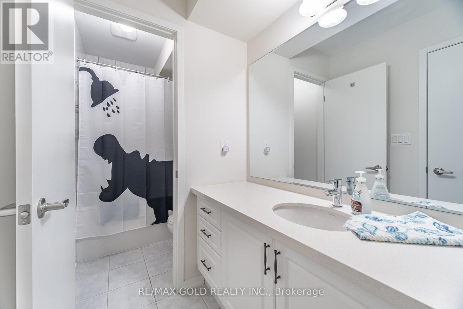 56 Lambert Lane, Caledon, Ontario  L7E 4M5 - Photo 15 - W12634138