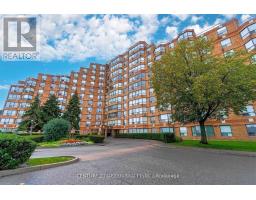 1004 - 6 HUMBERLINE DRIVE, Toronto, Ontario