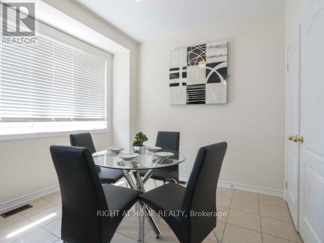 90 New Pines Trail, Brampton, Ontario  L6Z 0B4 - Photo 9 - W12634158