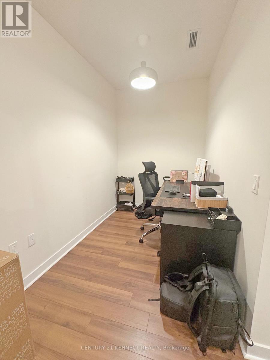 1101 - 3975 Grand Park Drive, Mississauga, Ontario  L5B 4M6 - Photo 15 - W12634162