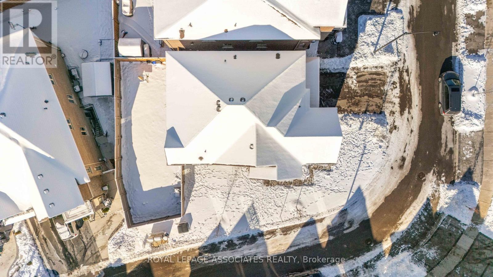 15 Farringdon Crescent, Brampton, Ontario  L7A 4Z5 - Photo 36 - W12634164