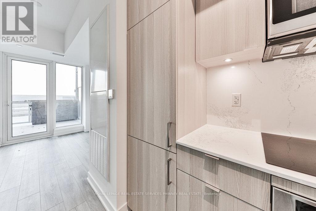 112 - 220 Missinnihe Way, Mississauga, Ontario  L5H 0A9 - Photo 13 - W12634186