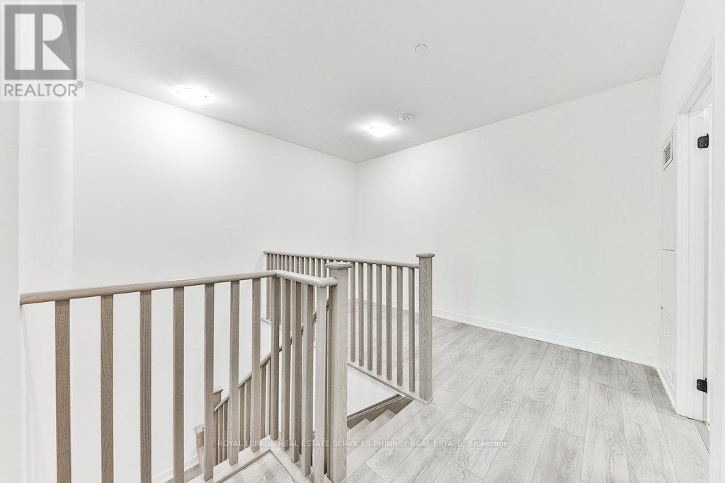 112 - 220 Missinnihe Way, Mississauga, Ontario  L5H 0A9 - Photo 21 - W12634186