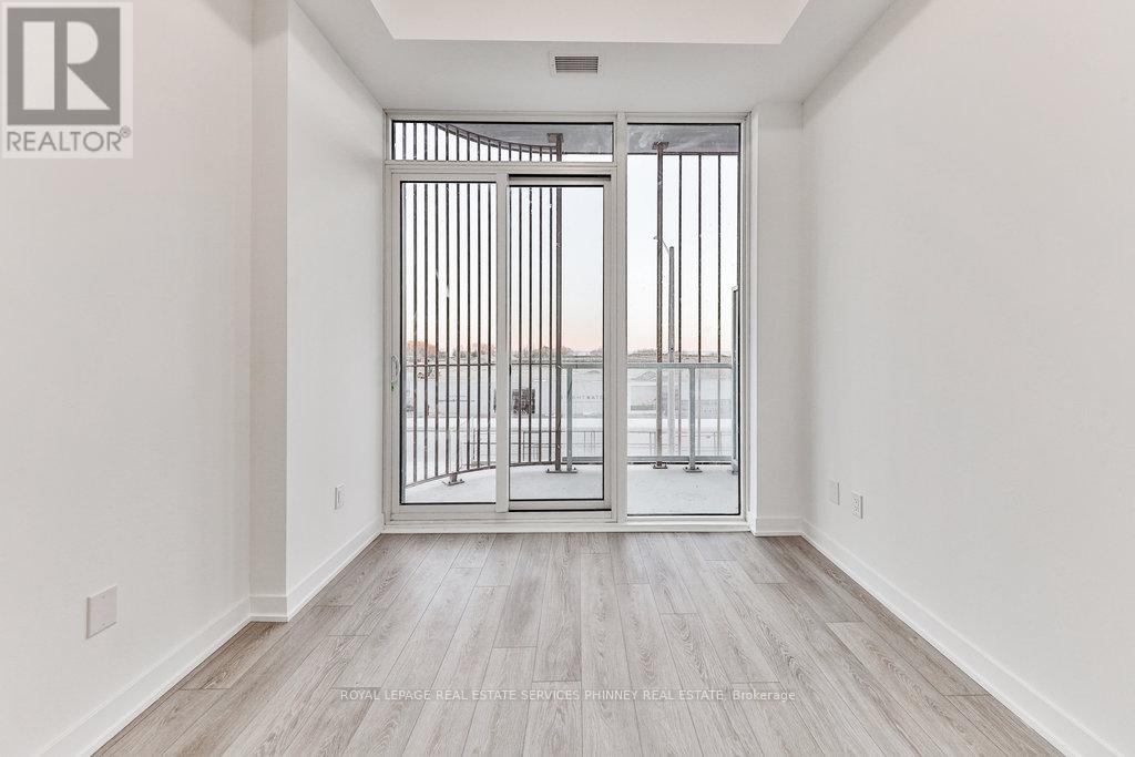 112 - 220 Missinnihe Way, Mississauga, Ontario  L5H 0A9 - Photo 27 - W12634186