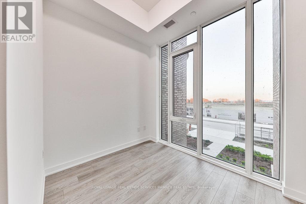 112 - 220 Missinnihe Way, Mississauga, Ontario  L5H 0A9 - Photo 32 - W12634186