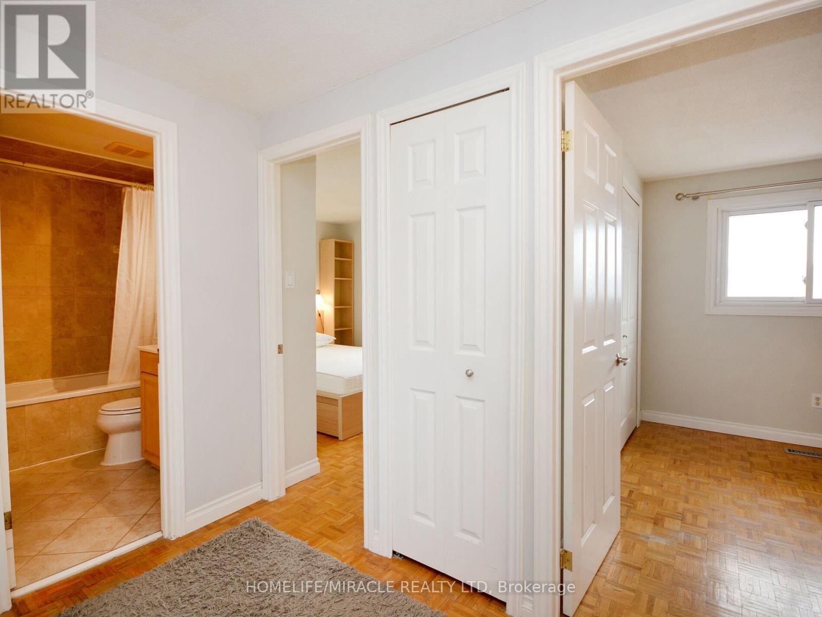 Main - 2335 Council Ring Road, Mississauga, Ontario  L5L 1B9 - Photo 35 - W12634194