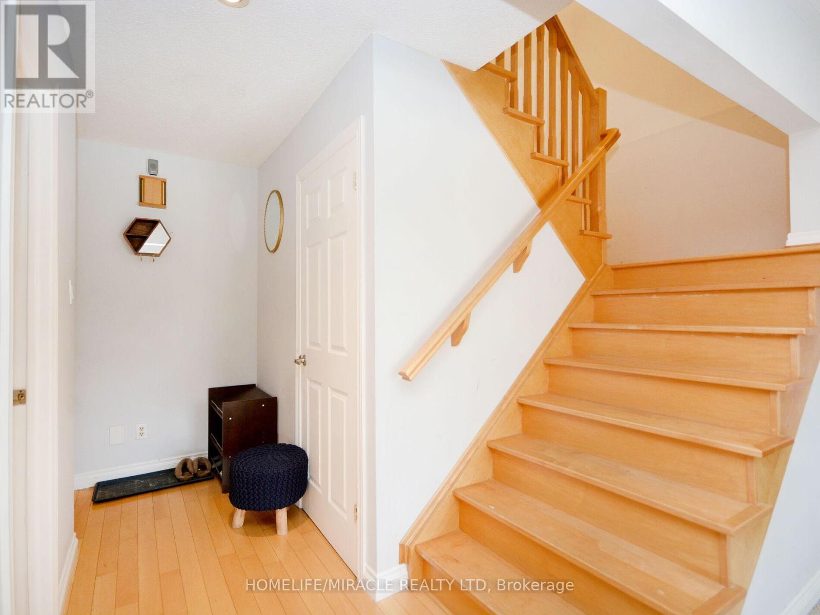 Main - 2335 Council Ring Road, Mississauga, Ontario  L5L 1B9 - Photo 7 - W12634194