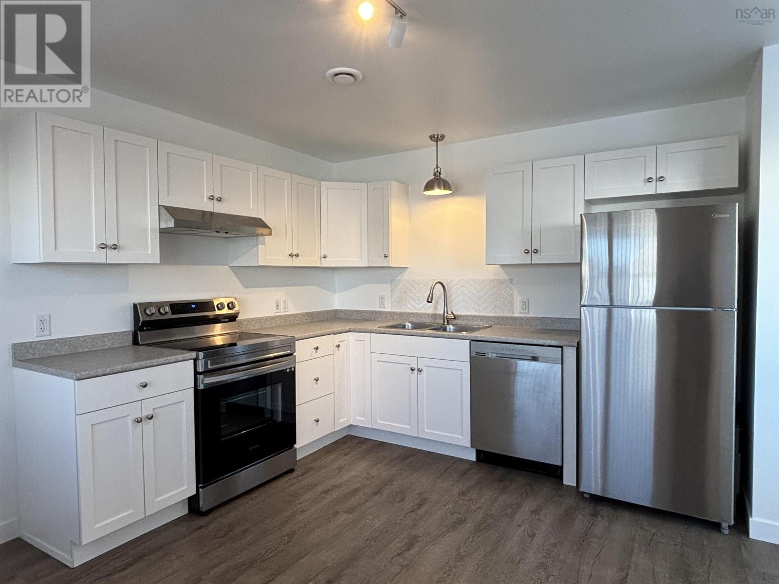 7 Fleming Street, Amherst, Nova Scotia  B4H 0C7 - Photo 18 - 202529455