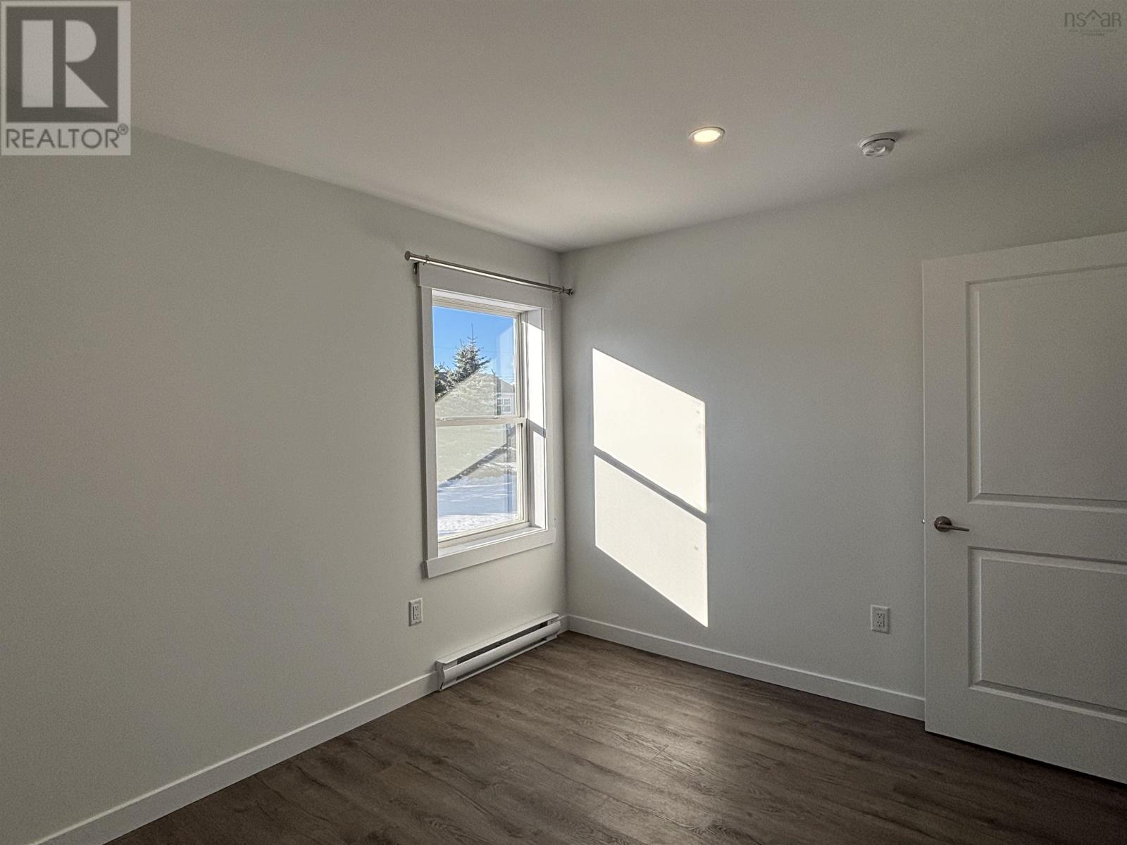 7 Fleming Street, Amherst, Nova Scotia  B4H 0C7 - Photo 30 - 202529455