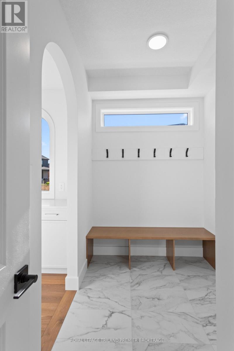 2622 Heardcreek Trail, London North, Ontario  N6G 0W1 - Photo 19 - X12634278