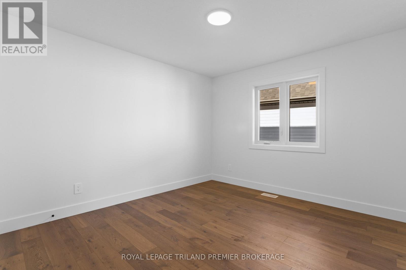 2622 Heardcreek Trail, London North, Ontario  N6G 0W1 - Photo 39 - X12634278