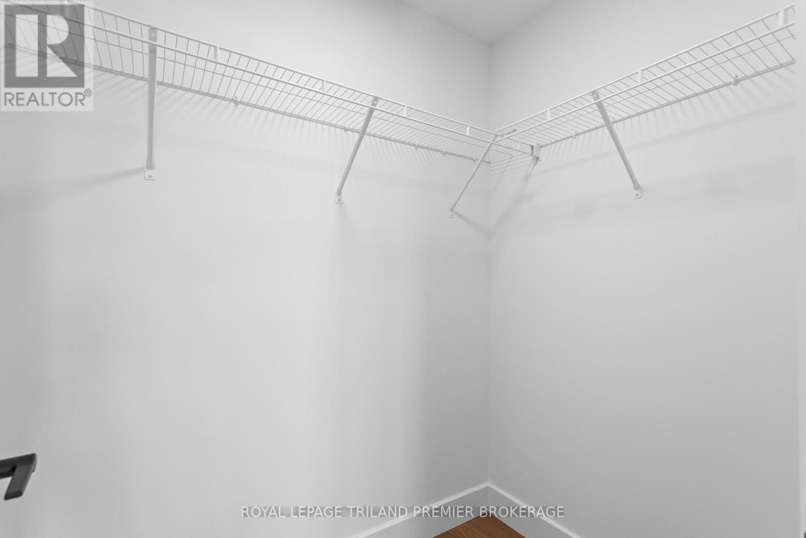 2622 Heardcreek Trail, London North, Ontario  N6G 0W1 - Photo 40 - X12634278