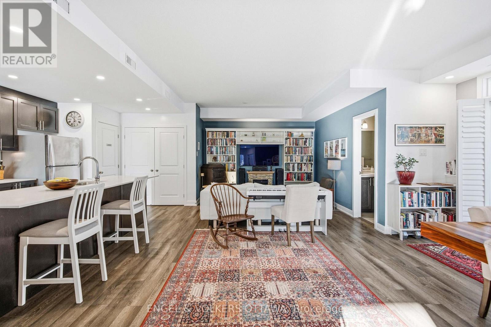 B - 310 Tulum Crescent, Ottawa, Ontario  K2S 2Y4 - Photo 10 - X12634200