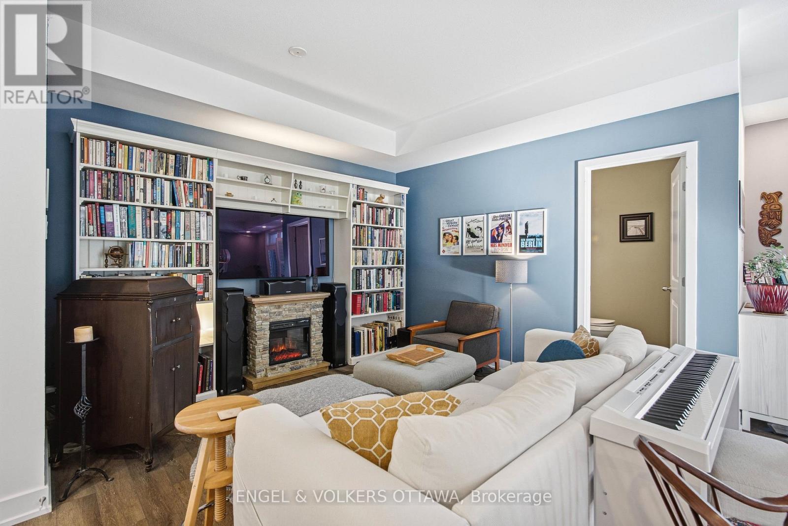 B - 310 Tulum Crescent, Ottawa, Ontario  K2S 2Y4 - Photo 12 - X12634200