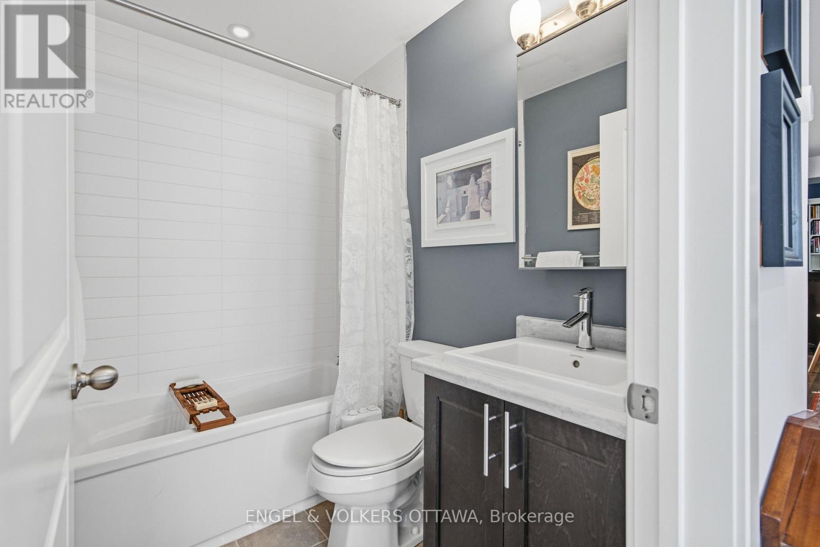 B - 310 Tulum Crescent, Ottawa, Ontario  K2S 2Y4 - Photo 20 - X12634200