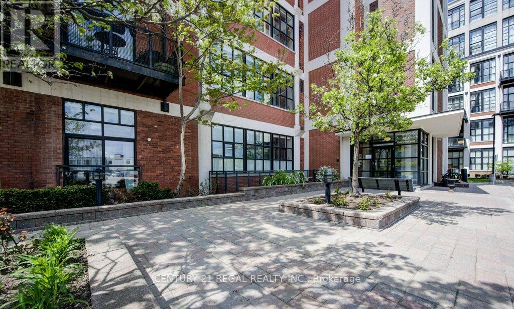 102 - 404 KING STREET W, Kitchener, Ontario