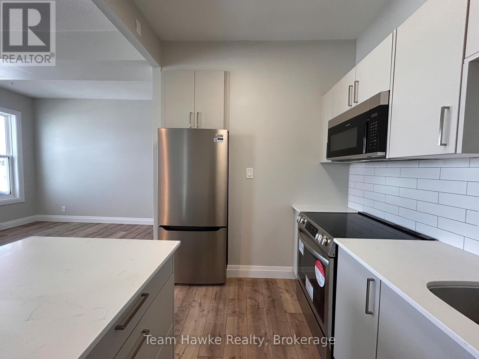 13 - 521 Bay Street, Midland, Ontario  L4R 1L2 - Photo 5 - S12529926