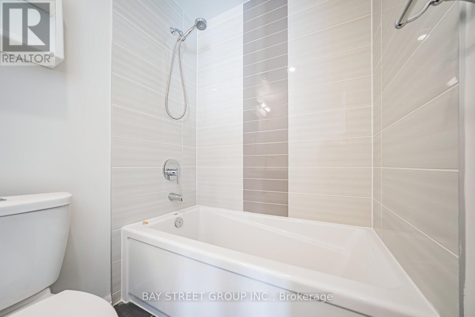 528 - 540 Bur Oak Avenue, Markham, Ontario  L6C 0Y2 - Photo 38 - N12423159